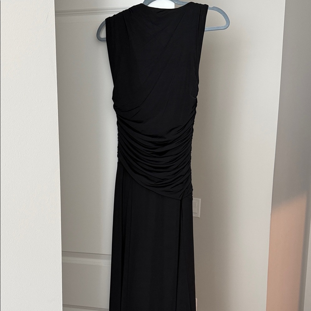 Meshki Black hourglass midi Dress - Picture 6 of 7